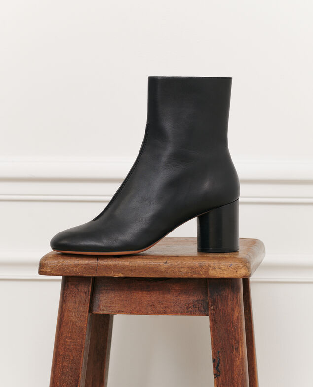 Leather heeled boots