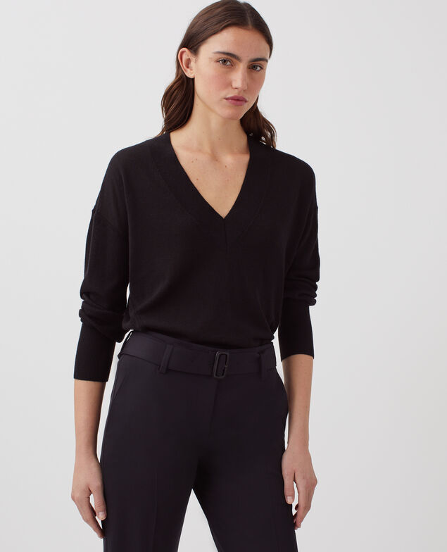 Wool and silk V-neck jumper H091 black beauty