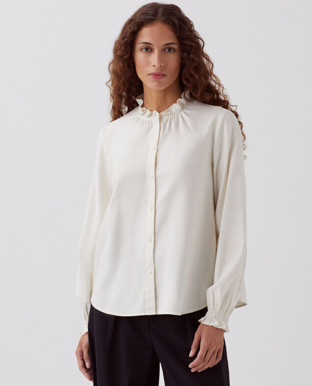 Ruffle neck blouse I012 papyrus creme