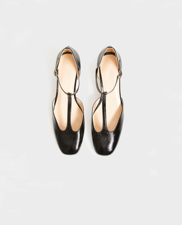 Patent leather T-bars  Black beauty