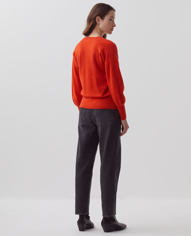 Cashmere V-neck jumper I260 pureed pumpkin