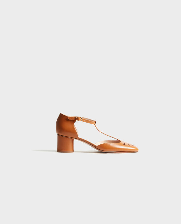 Leather T-bars Camel Pegeve