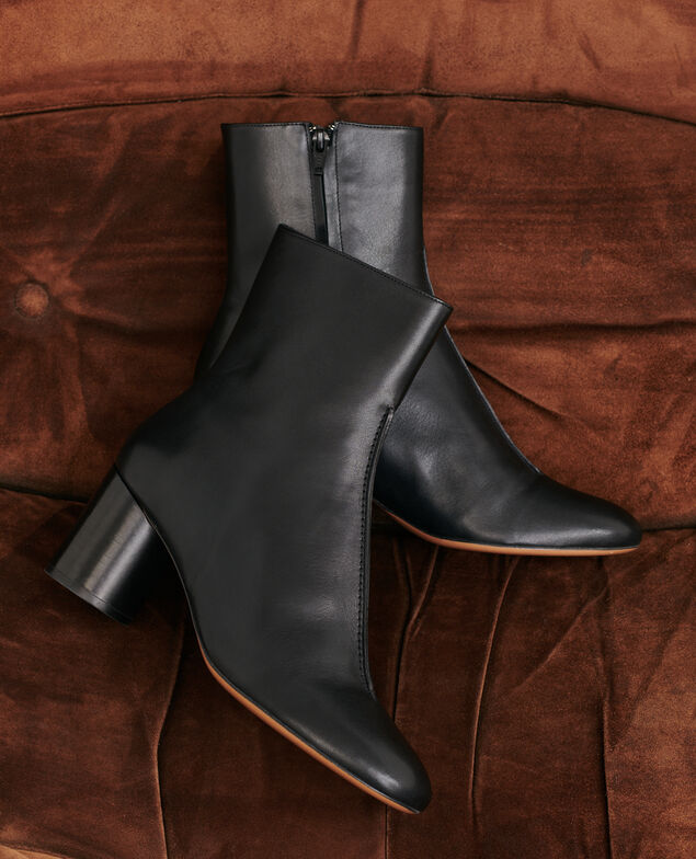 Leather heeled boots