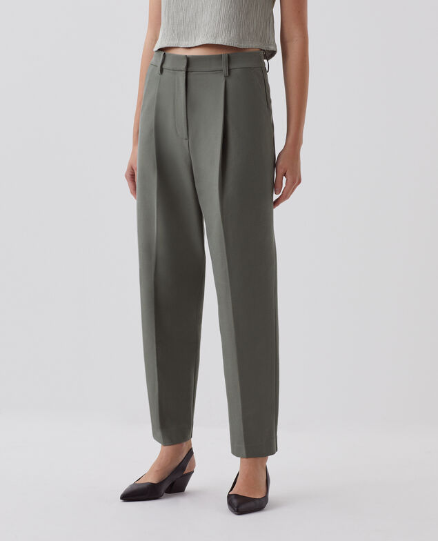CAMILLE - Carrot trousers J560 basil dark green