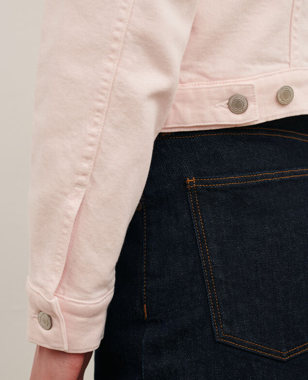 Short denim jacket
