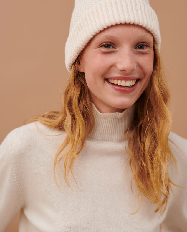 Wool beanie 8842 01 offwhite