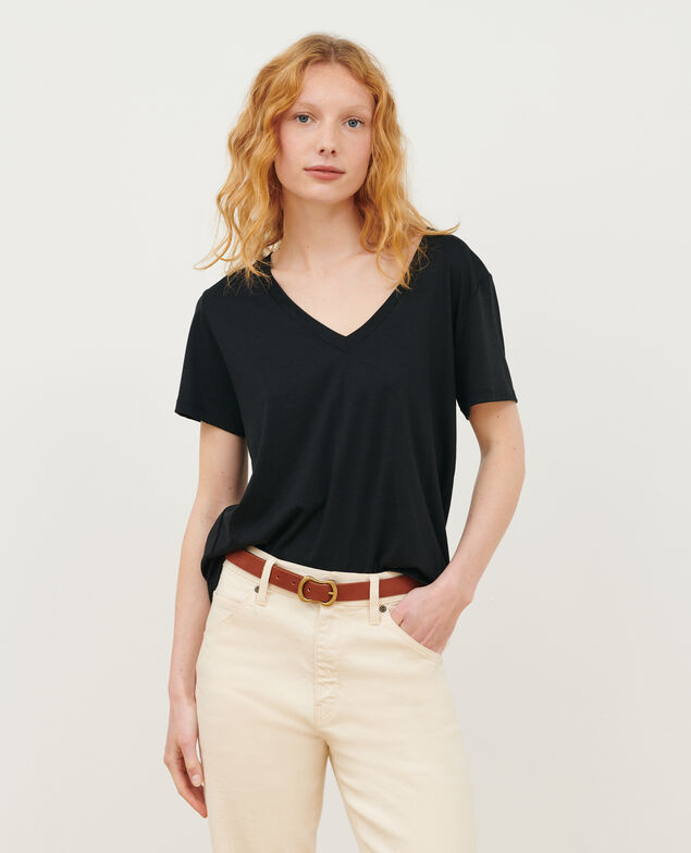 LÉA - Loose V-neck t-shirt