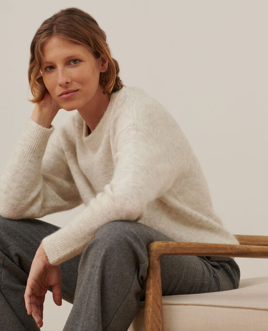 Alpaca blend round neck jumper A009 WHITE KNIT