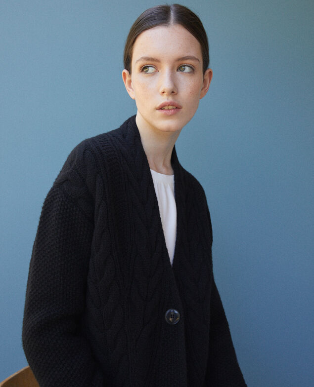 Cardigan with braiding details Black