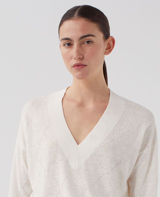 Long-sleeve V-neck jumper H013 gardenia