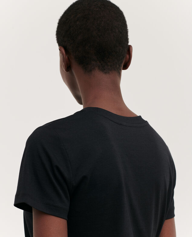 Loose round neck t-shirt