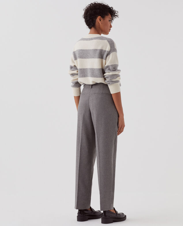 Straight wool trousers U060 gray