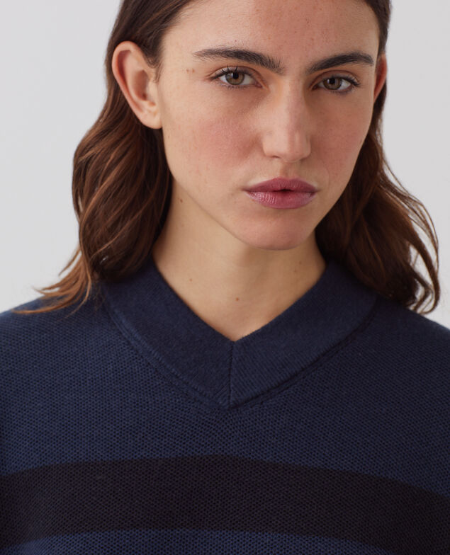 V-neck merino wool striped jumper J092 st blue black