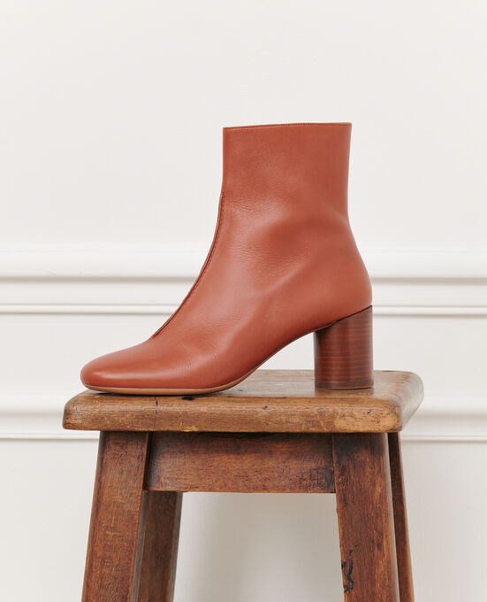 Leather heeled boots 8884 34 BROWN