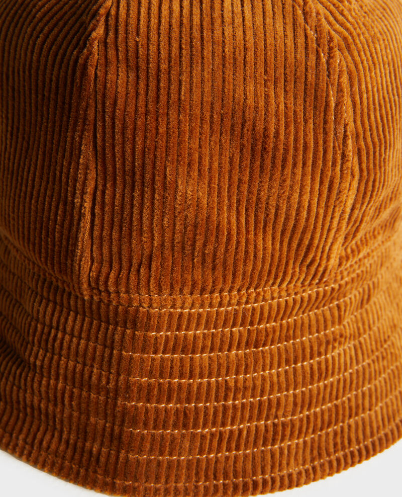 Corduroy bucket hat Monks robe Pelo