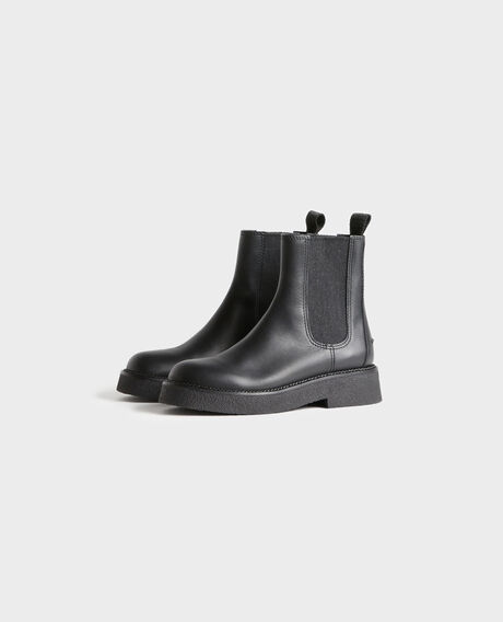 Leather Chelsea boots