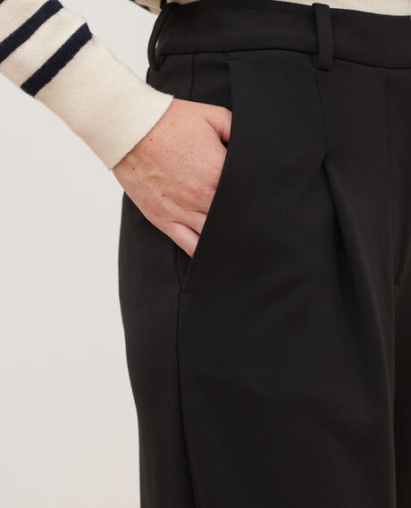 YVONNE - Wide pleated trousers 8853 09 black 2wpj095v08