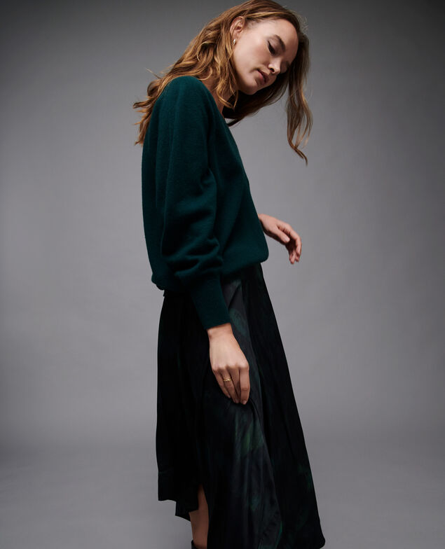 Cashmere V-neck jumper