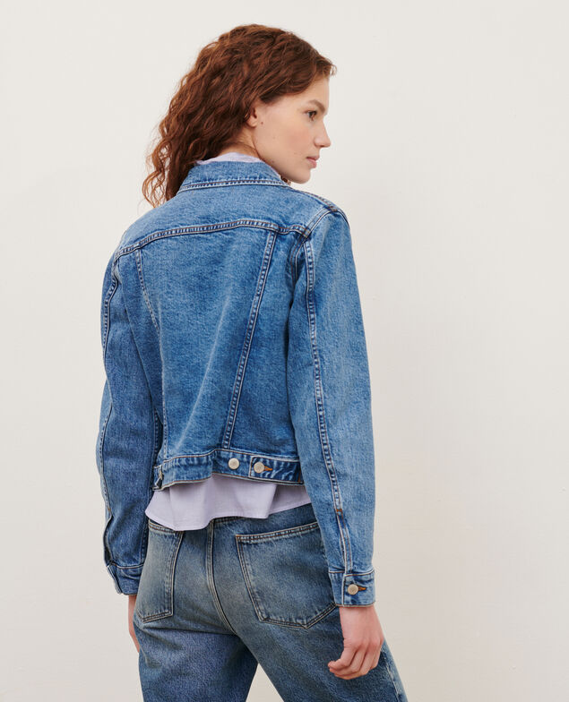 Short denim jacket