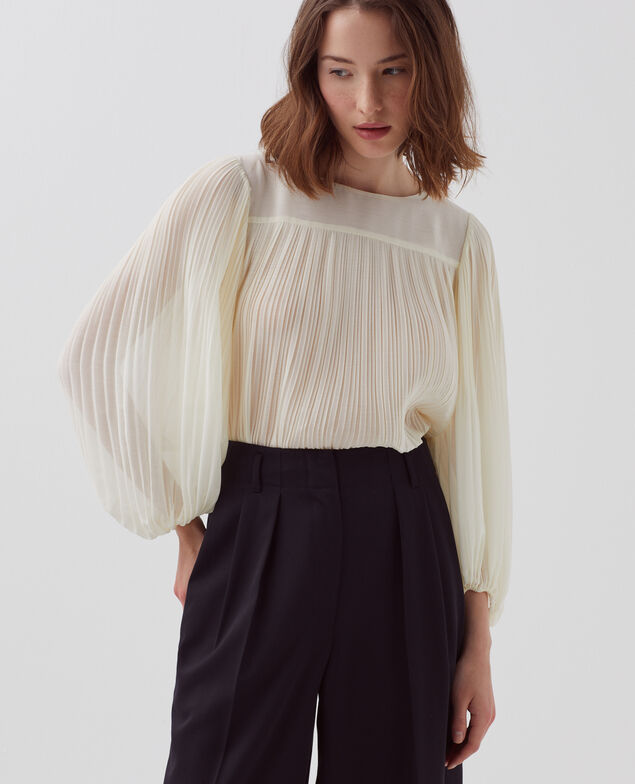 Pleated blouse I012 papyrus creme