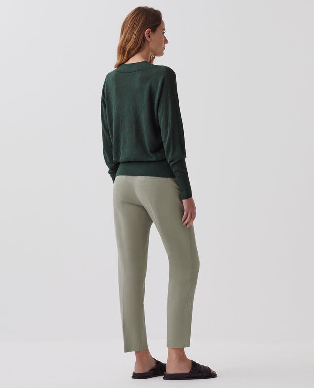 Long-sleeve V-neck jumper J590 spruce green