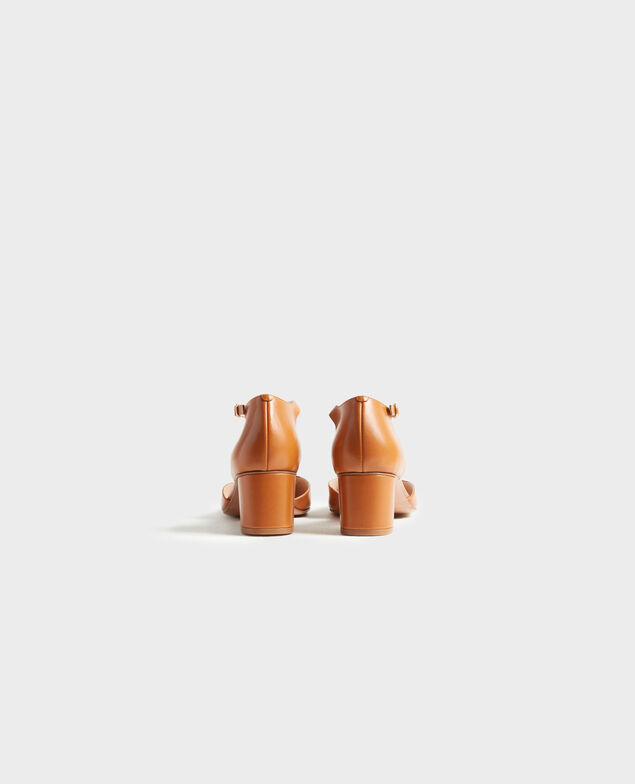 Leather T-bars Camel Pegeve