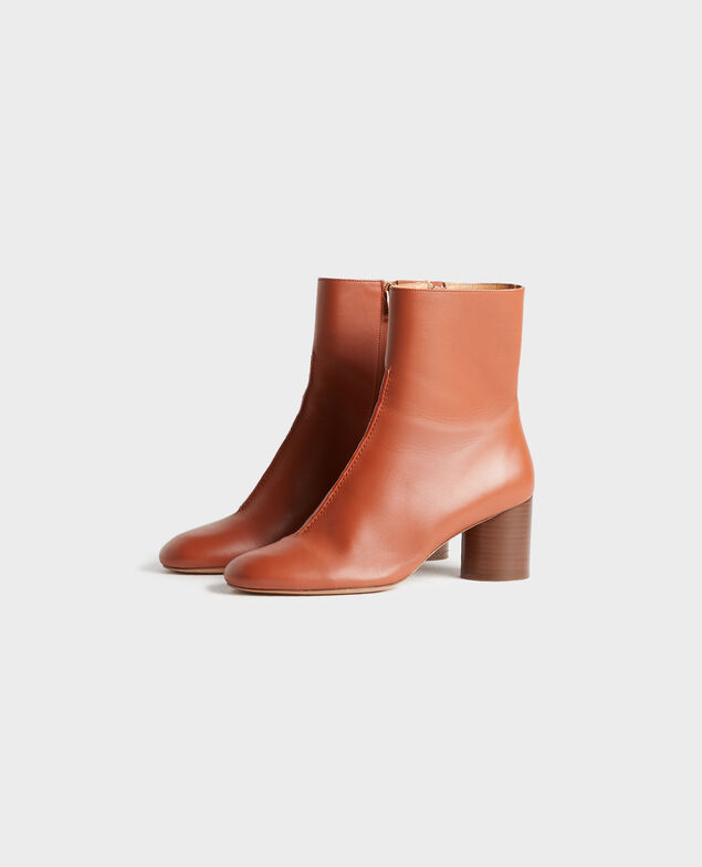 Leather heeled boots