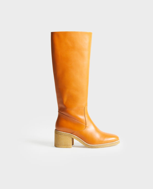 Leather boots with a crepe sole 4249 camel