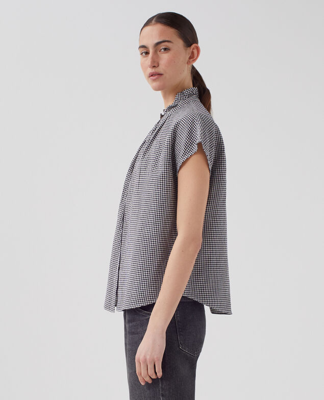 Frilly sleeveless shirt J093 gingham check