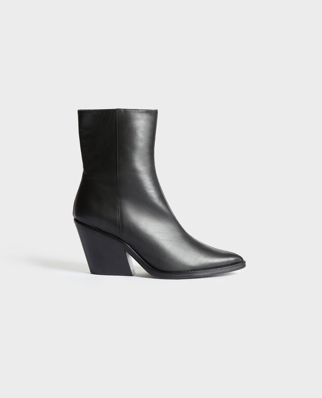 Leather cowboy boots