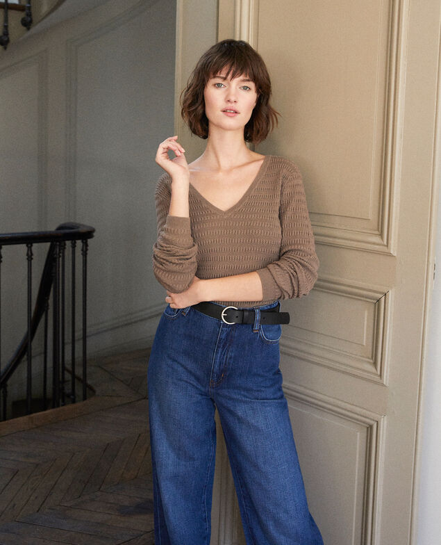 Reversible jumper Brown