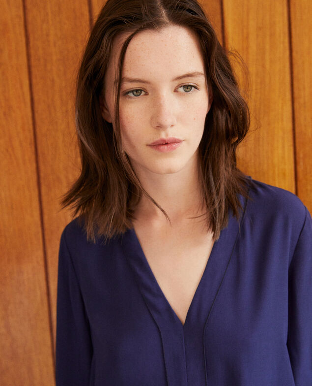 V-neck blouse Medieval blue