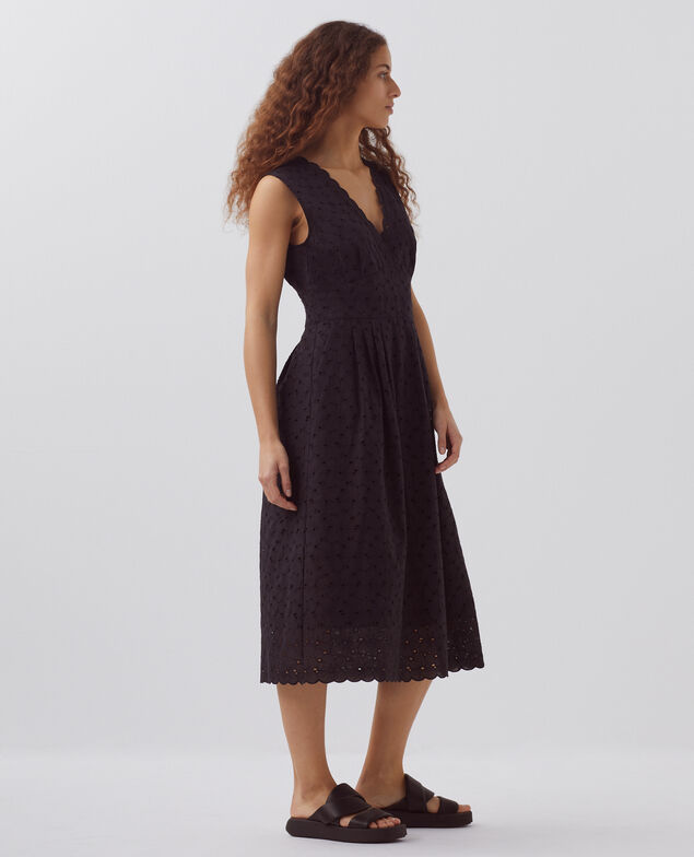 Broderie anglaise maxi dress H091 black beauty