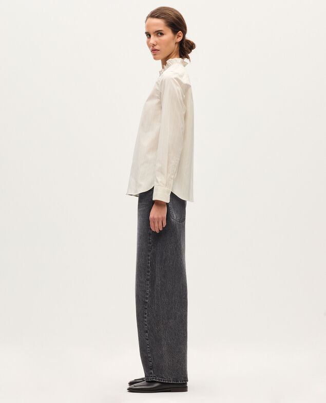 Ruffle neck shirt K013 st ecru black