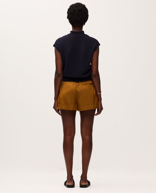 Loose silky shorts K340 bone brown