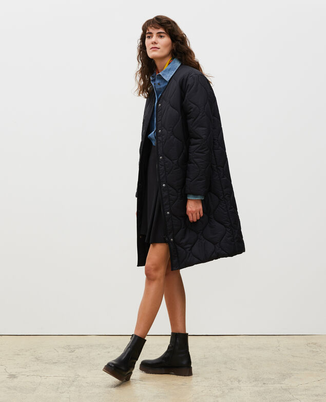 V-neck down coat  Black beauty