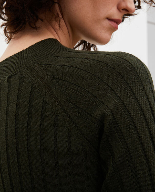  Ribbed merino wool turtleneck jumper Military green