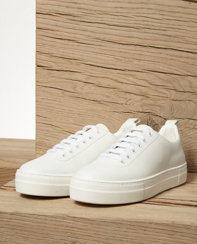 Platform sneakers White