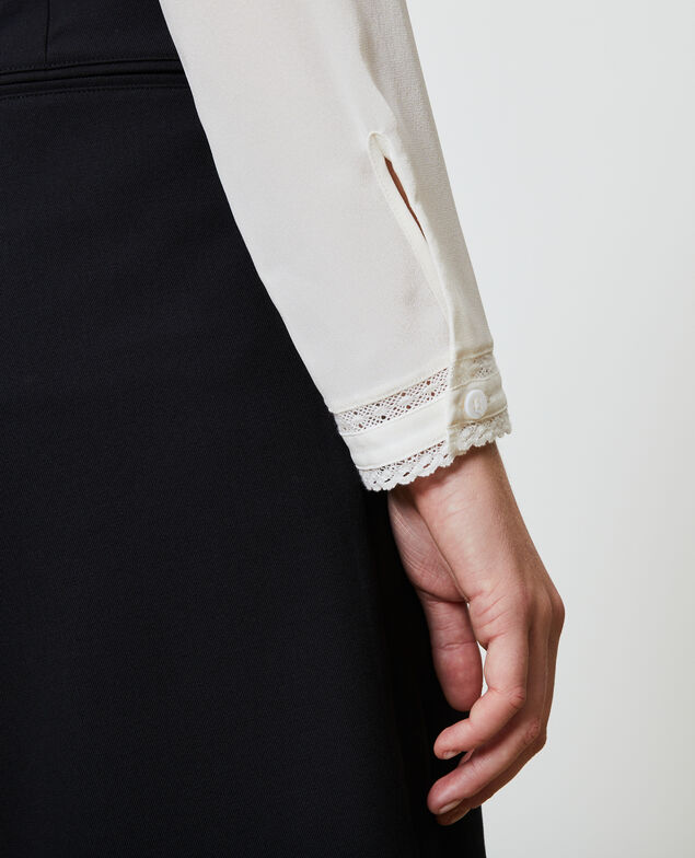 Loose silk and lace blouse Gardenia