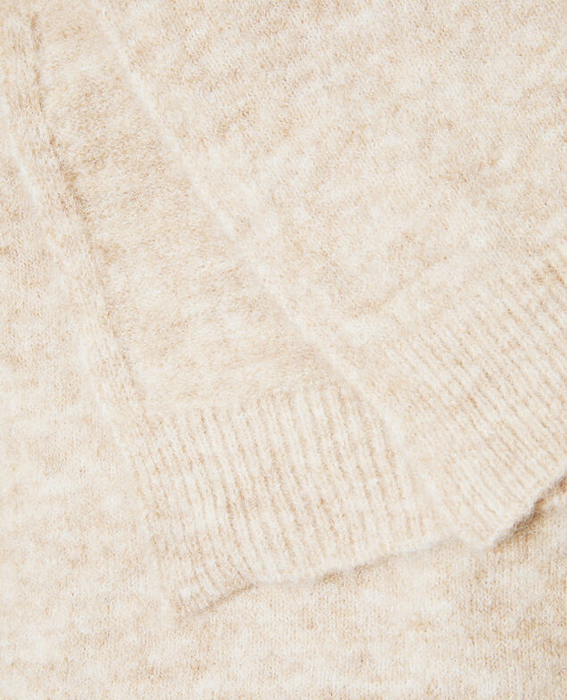 Fluffy scarf Silver gray