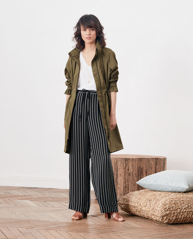 Light parka Dark kaki