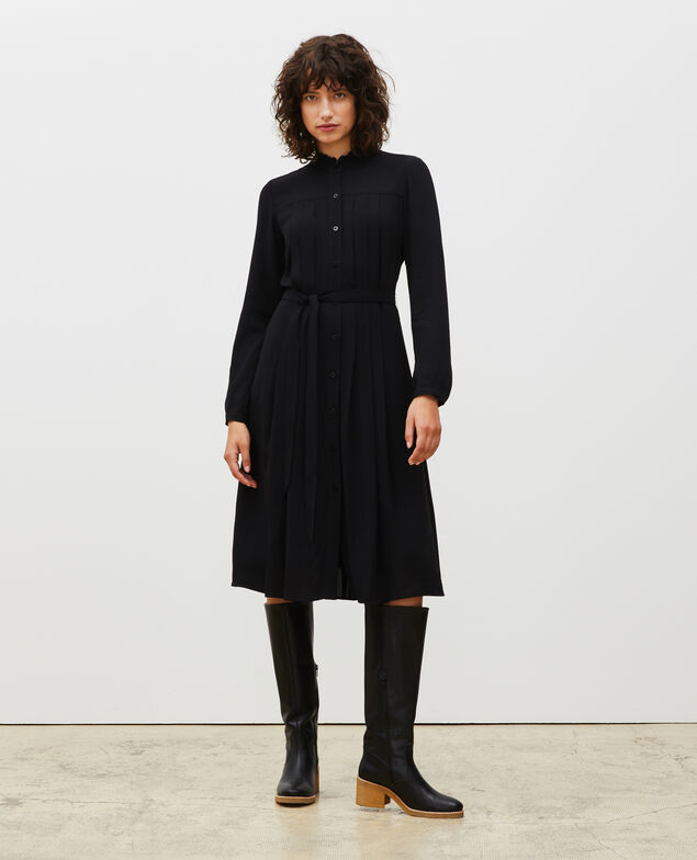 Pleated dress with belt  Black beauty