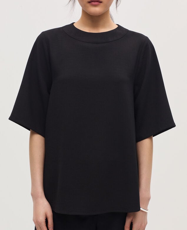 Silky crepe top H091 black beauty