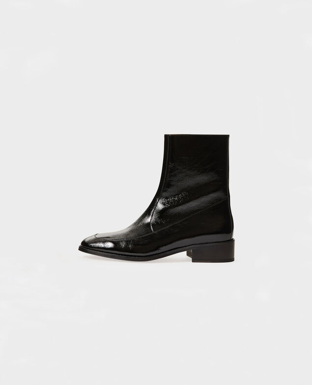  Fitted leather boots Black beauty