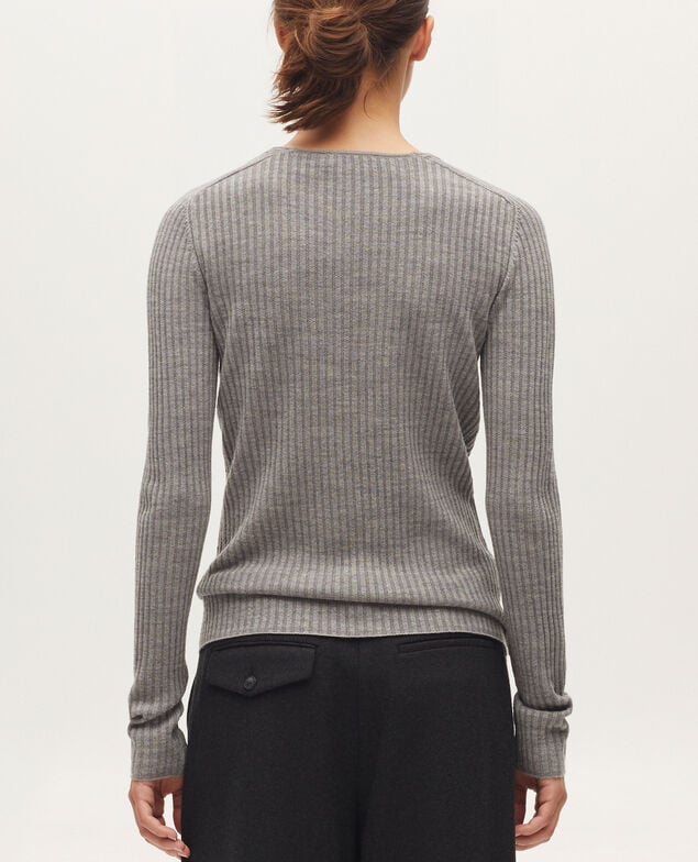 V-neck merino wool jumper K070 mel gray