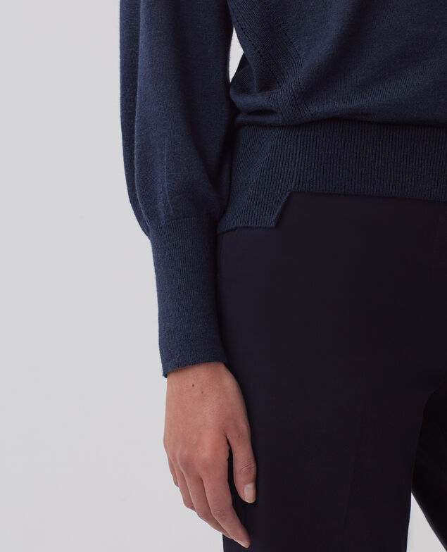 Wool and silk V-neck jumper J690 blueberry