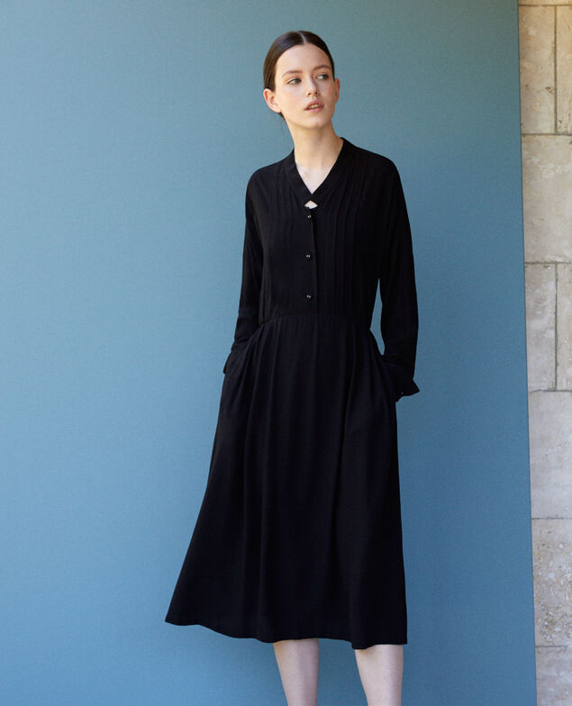 Mid-length dress Black