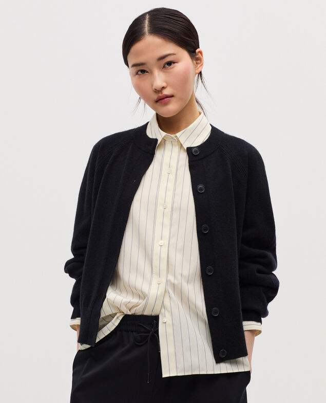 Round neck cashmere cardigan K090 black st navy