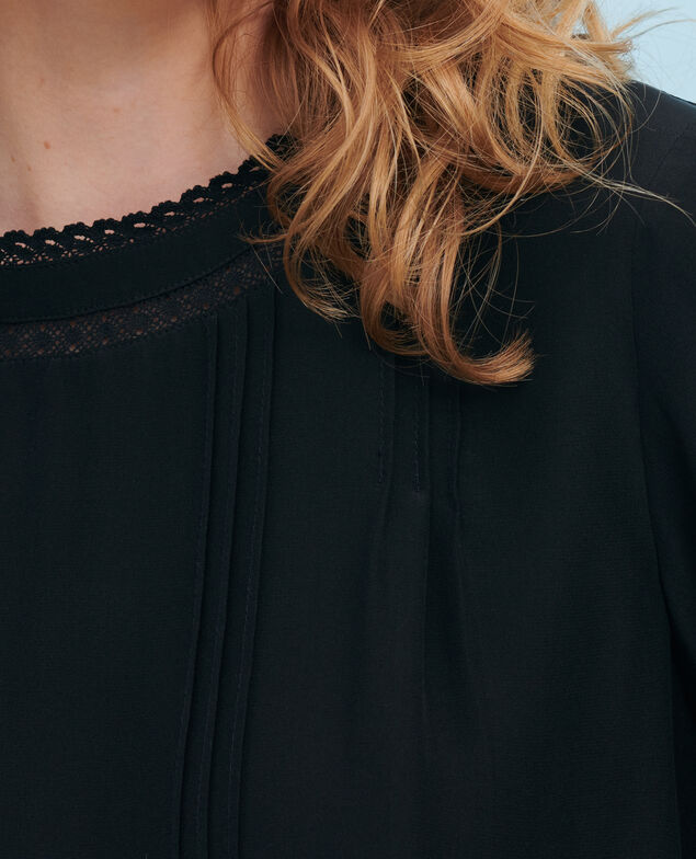 Loose silk and lace blouse Black beauty