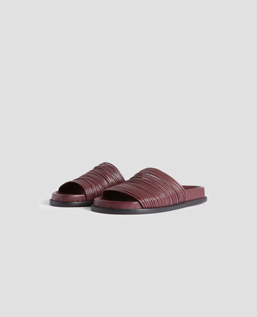 Flat leather sandals J380 decadent chocolate